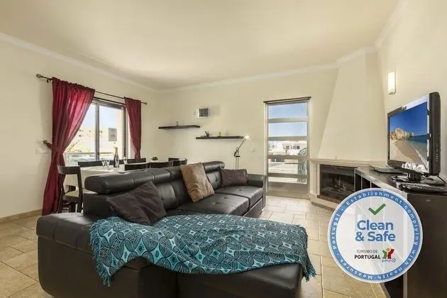 Villa, 5 Yatak Odası, Şömine