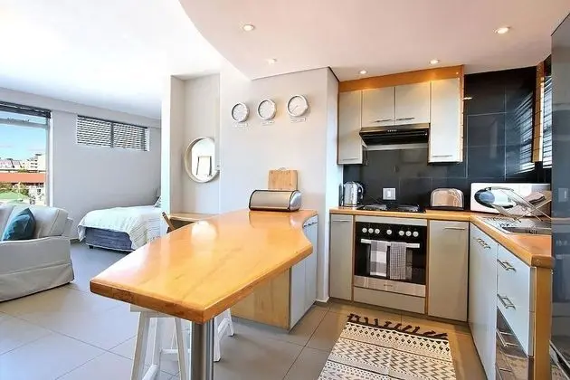 Stüdyo, 1 Büyük (Queen) Boy Yatak