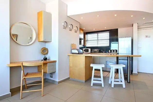 Stüdyo, 1 Büyük (Queen) Boy Yatak