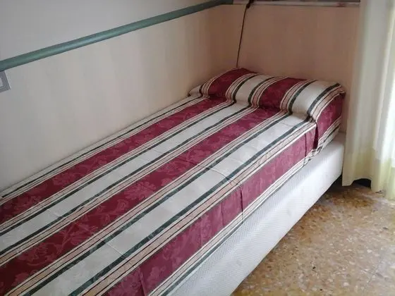 Tek Kişilik Oda