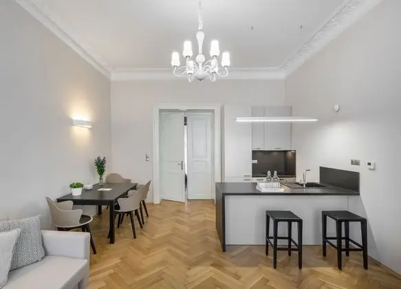 Two Bedroom Apartment Maisel 3rd Floor