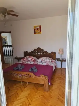 Ev (Villa More - 10m from sea - H(10))