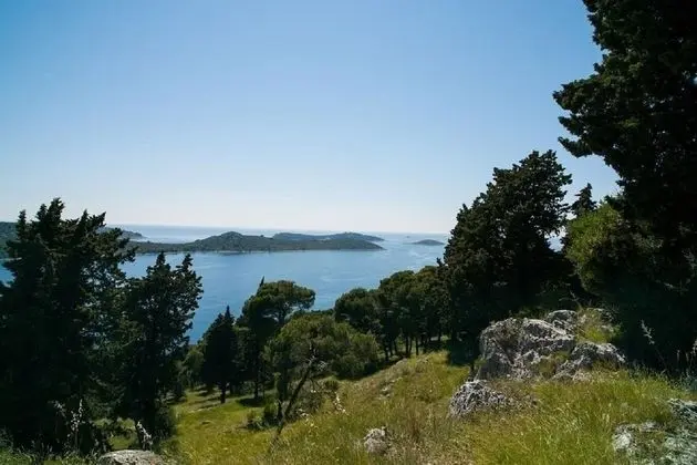 Ev (Villa More - 10m from sea - H(10))