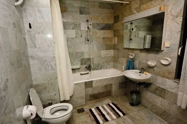 Ev (Villa More - 10m from sea - H(10))