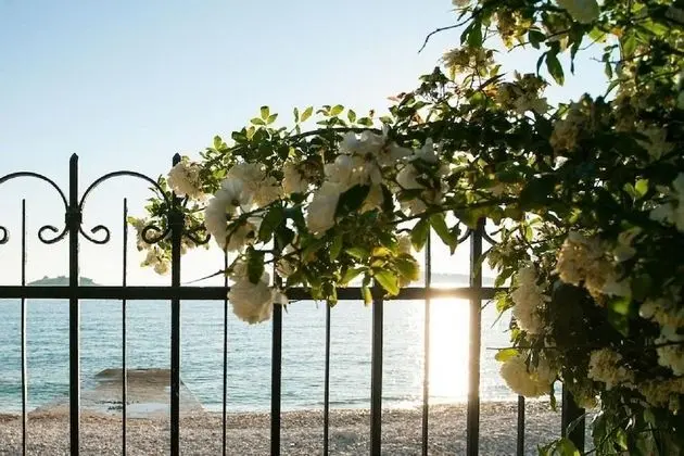 Ev (Villa More - 10m from sea - H(10))