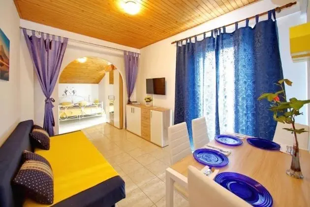 Stüdyo (More - 300 m from beach - SA4(2+2))