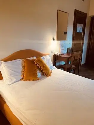 Deluxe Tek Kişilik Oda