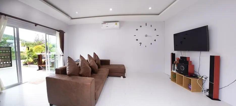 3 Bedrooms Villa
