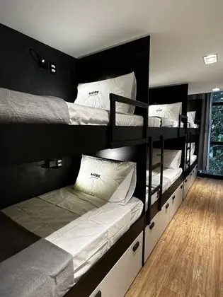 Dormitorio Misto Compartilhado 6 camas