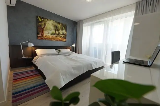 Comfort Oda, 1 Büyük (Queen) Boy Yatak