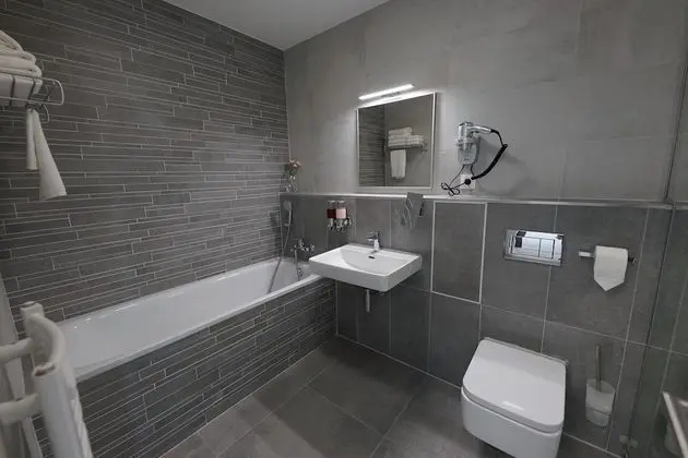 Comfort Oda, 1 Büyük (Queen) Boy Yatak