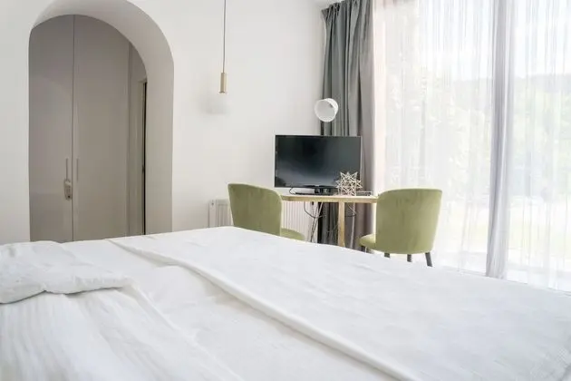 Deluxe Tek Büyük veya İki Ayrı Yataklı Oda