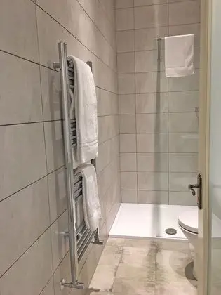 Standard Tek Büyük Yataklı Oda, 1 Çift Kişilik Yatak, Banyolu/Duşlu, Şehir Manzaralı