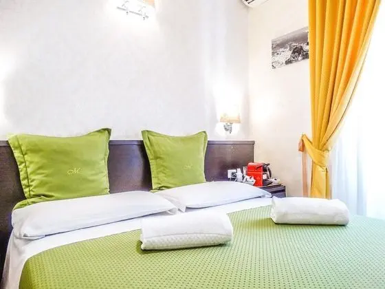 Tek Büyük veya İki Ayrı Yataklı Oda