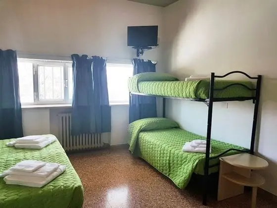 Family Dört Kişilik Oda