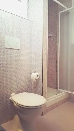 Standard Tek Büyük Yataklı Oda, 1 Çift Kişilik Yatak, Özel Banyo, Zemin Kat