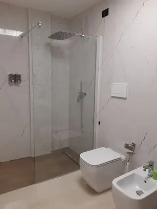 Economy Tek Büyük Yataklı Oda