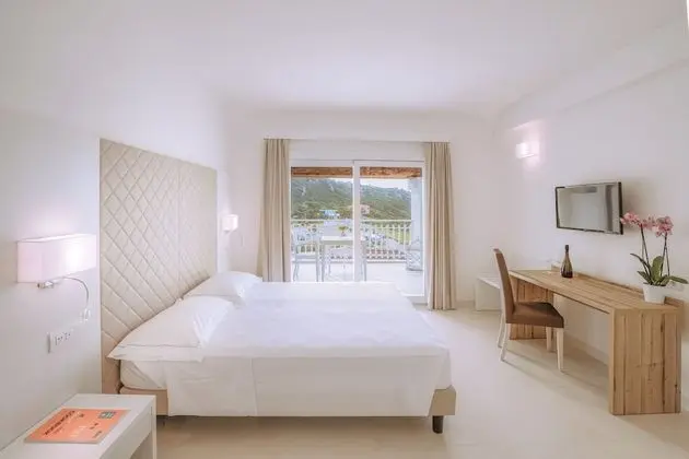 Deluxe Tek Büyük Yataklı Oda (Vista Mare)