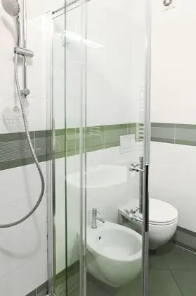 Standard Tek Büyük Yataklı Oda (Verde)