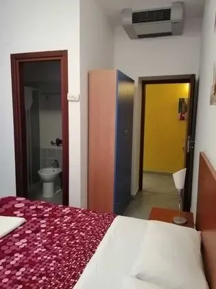 Economy Tek Büyük Yataklı Oda