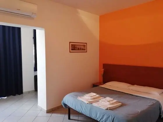 Tek Büyük Yataklı Oda, Balkon