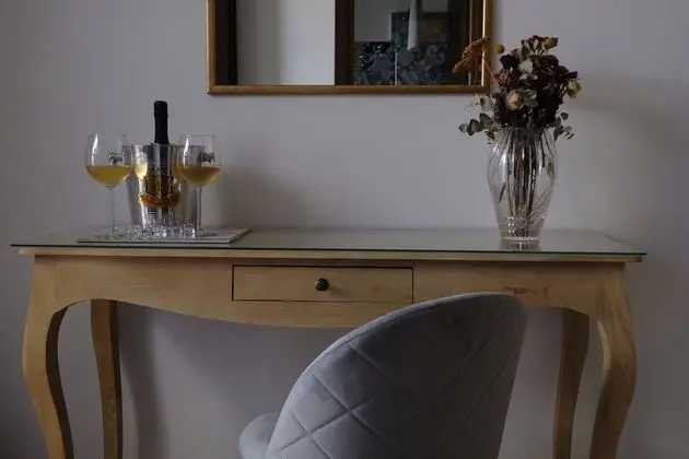 Comfort Tek Büyük Yataklı Oda