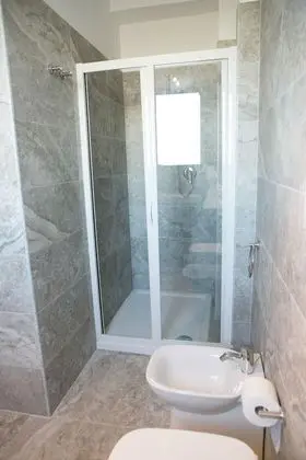 Luxury Tek Büyük veya İki Ayrı Yataklı Oda