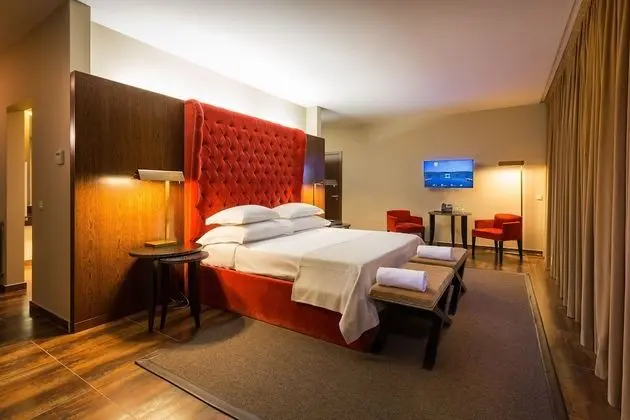 Deluxe Tek Büyük Yataklı Oda, Balkon