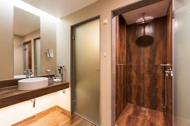 Deluxe Tek Büyük Yataklı Oda, Balkon