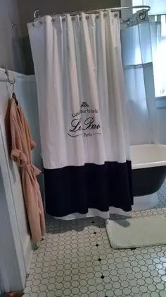 Oda (The James Edward Room)