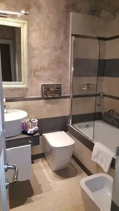 Executive Tek Büyük veya İki Ayrı Yataklı Oda
