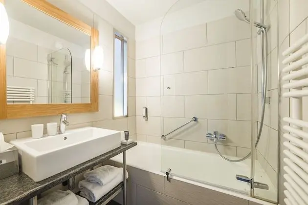 Superior Tek Büyük veya İki Ayrı Yataklı Oda, Balkon