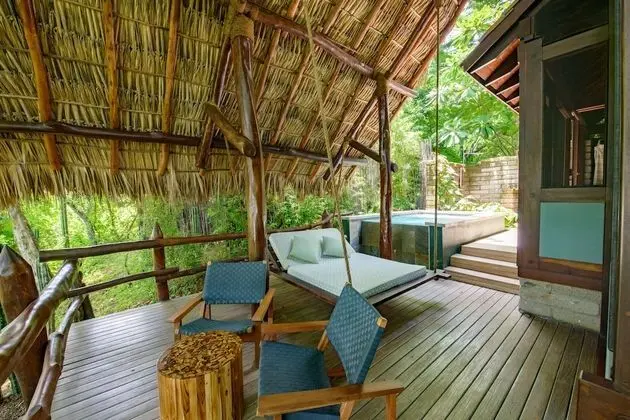 Ocean View Bungalow with Plunge Pool