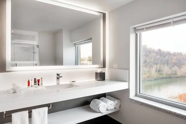 Deluxe Oda, 1 En Büyük (King) Boy Yatak ve Çekyat, Şehir Manzaralı