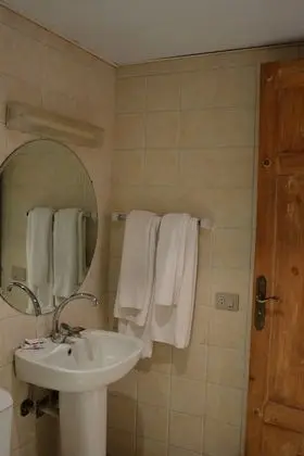 Standard Tek Büyük Yataklı Oda, Havuz Manzaralı (Mountain View, With Extra Bed)
