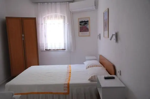 Standart Oda, Avlu Manzaralı