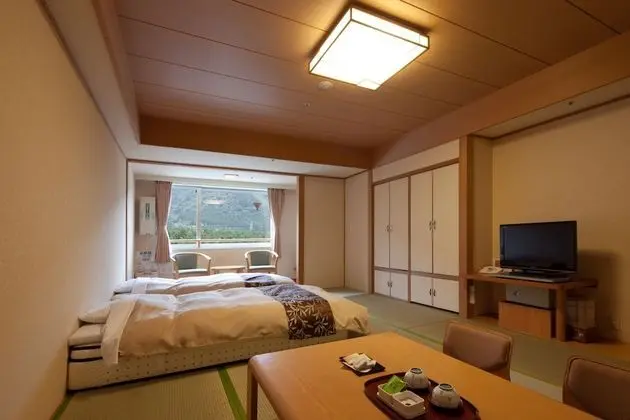 Traditional Oda, Sigara İçilmez, Dağ Yamacı (Japanese Style)
