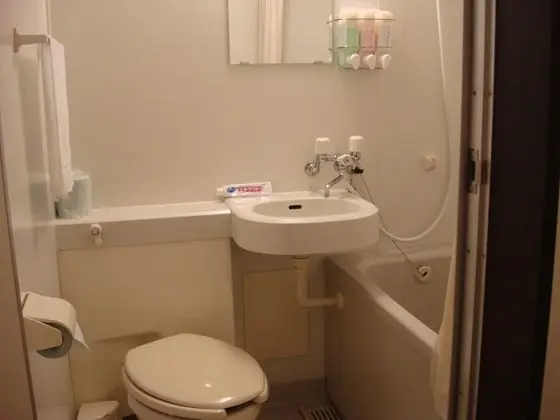 Ortak Ranzalı Oda (Bunk Bed, Men Only)