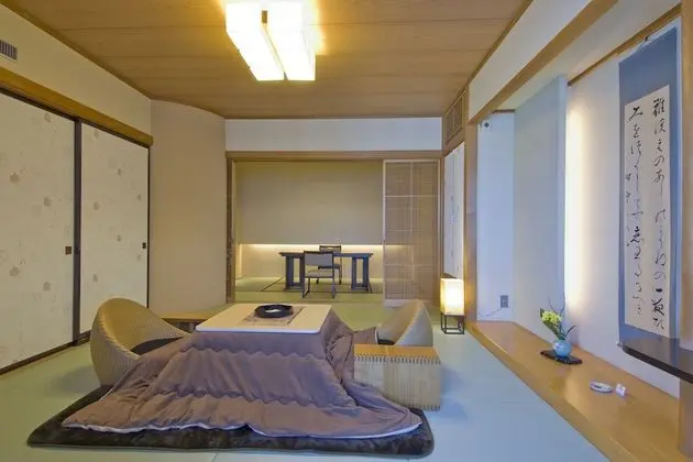 Traditional Süit (Japanese, OpenAirBath, DiningRoom)
