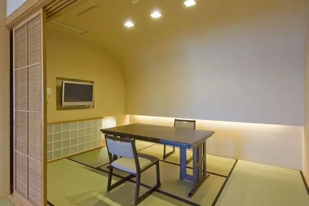 Traditional Süit (Japanese, OpenAirBath, DiningRoom)