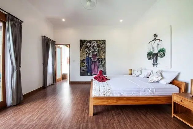 Basic Villa, Birden Çok Yatak