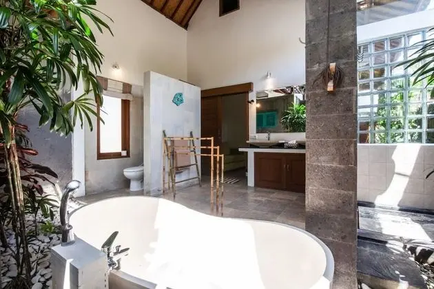 Basic Villa, Birden Çok Yatak