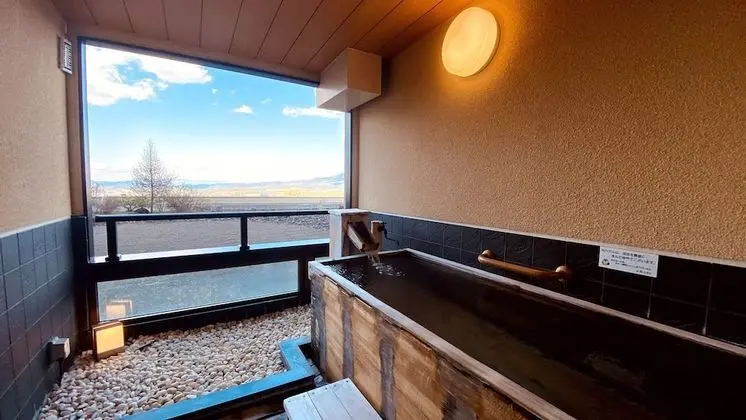 Oda, Sigara İçilmez, Ek Bina (Japanese Western Style, Open-air bath)