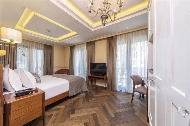 Superior Oda - Şehir Manzaralı