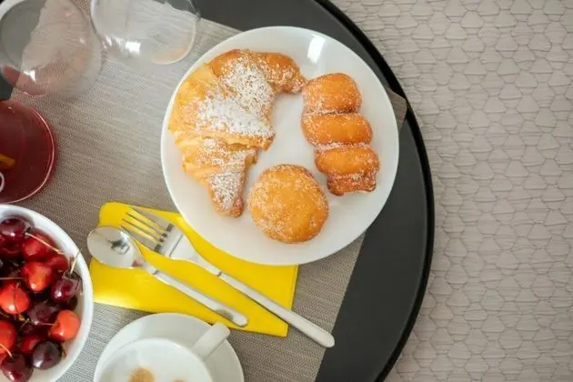 Üç Kişilik Oda