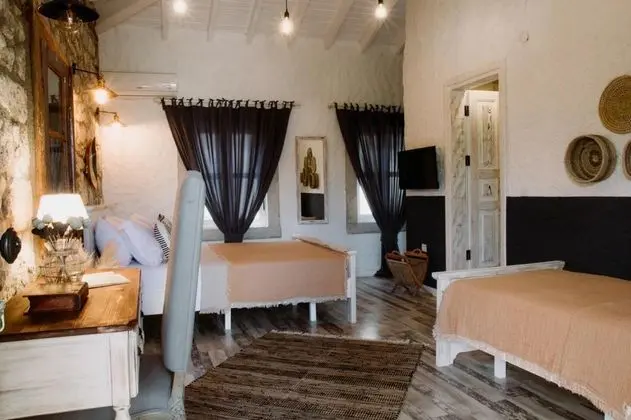 Deluxe Üç Kişilik Oda , Şehir Manzaralı, 1. Kat
