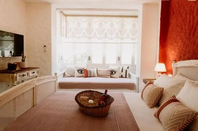 Deluxe Üç Kişilik Oda , Şehir Manzaralı, 1. Kat