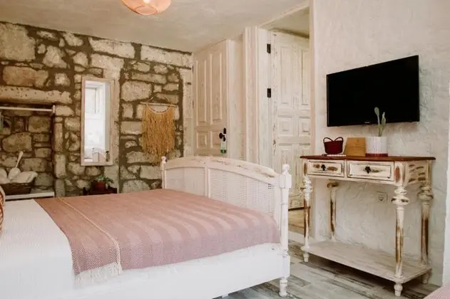 Deluxe Üç Kişilik Oda , Şehir Manzaralı, 1. Kat
