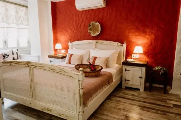 Deluxe Üç Kişilik Oda , Şehir Manzaralı, 1. Kat