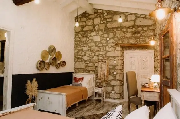 Deluxe Üç Kişilik Oda , Şehir Manzaralı, 1. Kat